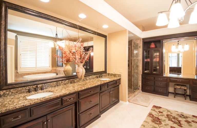 Bathroom 01 768x497