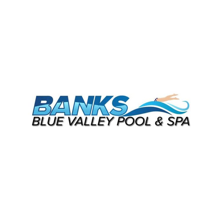 BanksBlueValleyPool 768x768