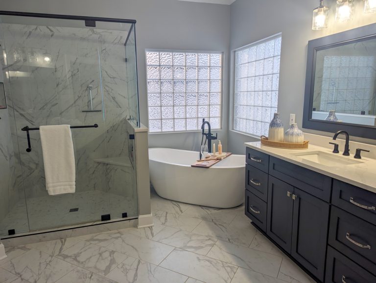 Kraft Bathroom1 768x578